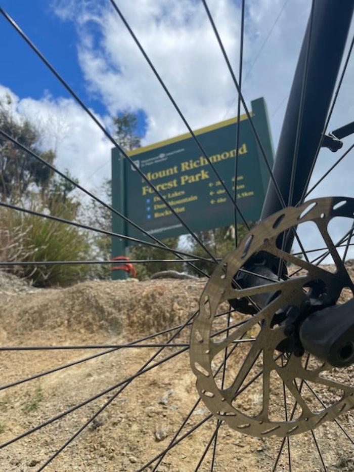 Tour Aotearoa Mount Richmond Forest Park South Island New Zealand